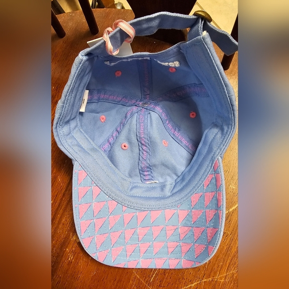 Vineyard Vines Classic Logo Cap Island Burgee Underbrim in Hypnotic Purple NWT - Picture 4 of 11